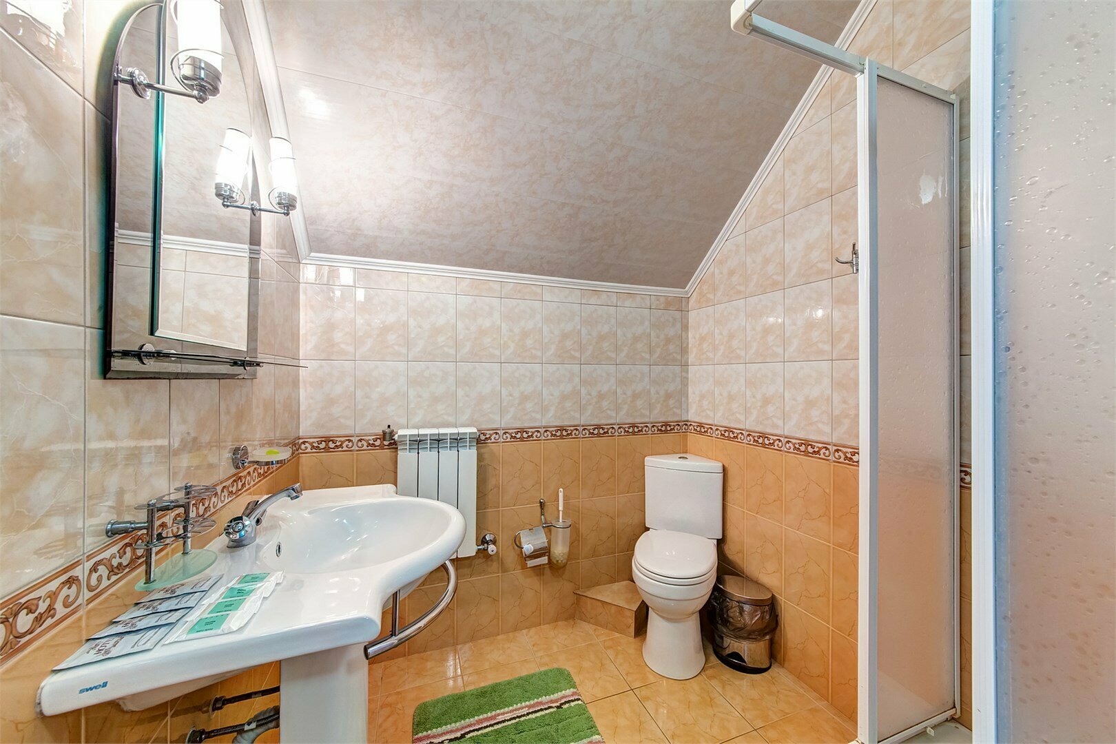 Люкс в Мансарде