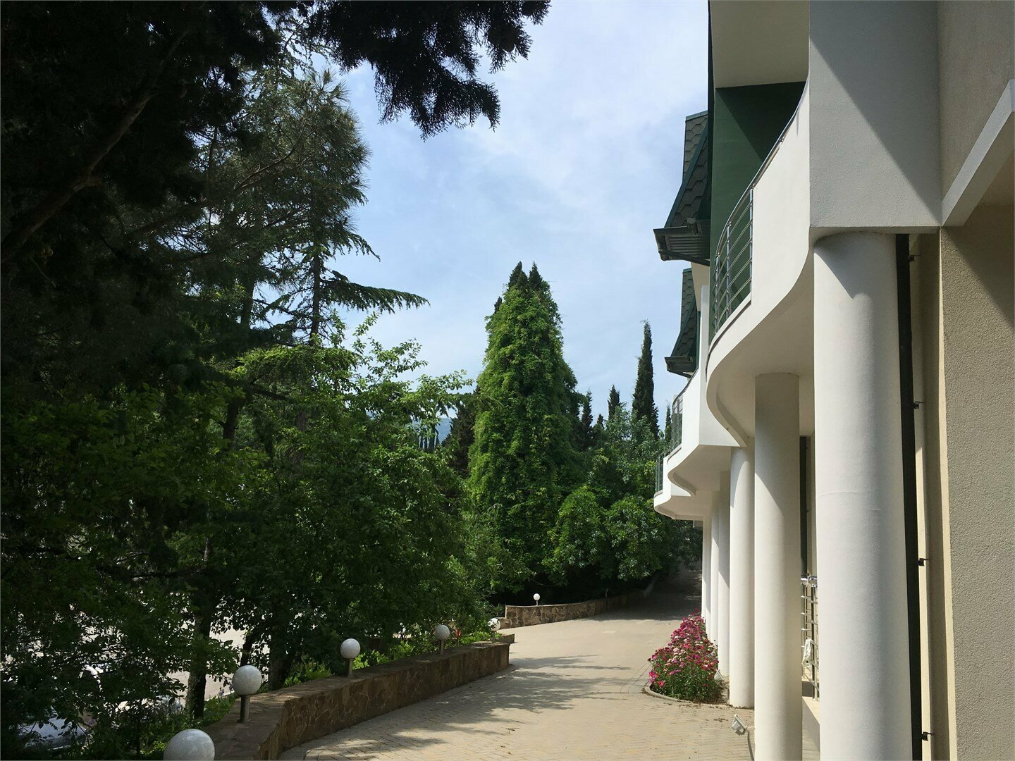 Люкс двухкомнатный № 6