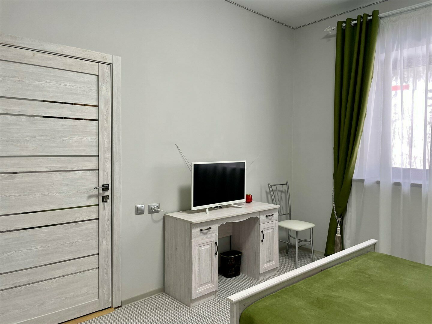 Двухместный номер с двуспальной кроватью № 6