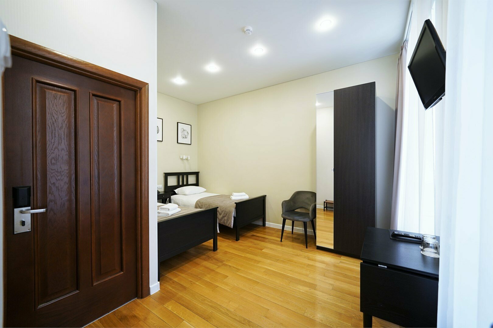 Меблированная комната формата «Классика» с 2 кроватями