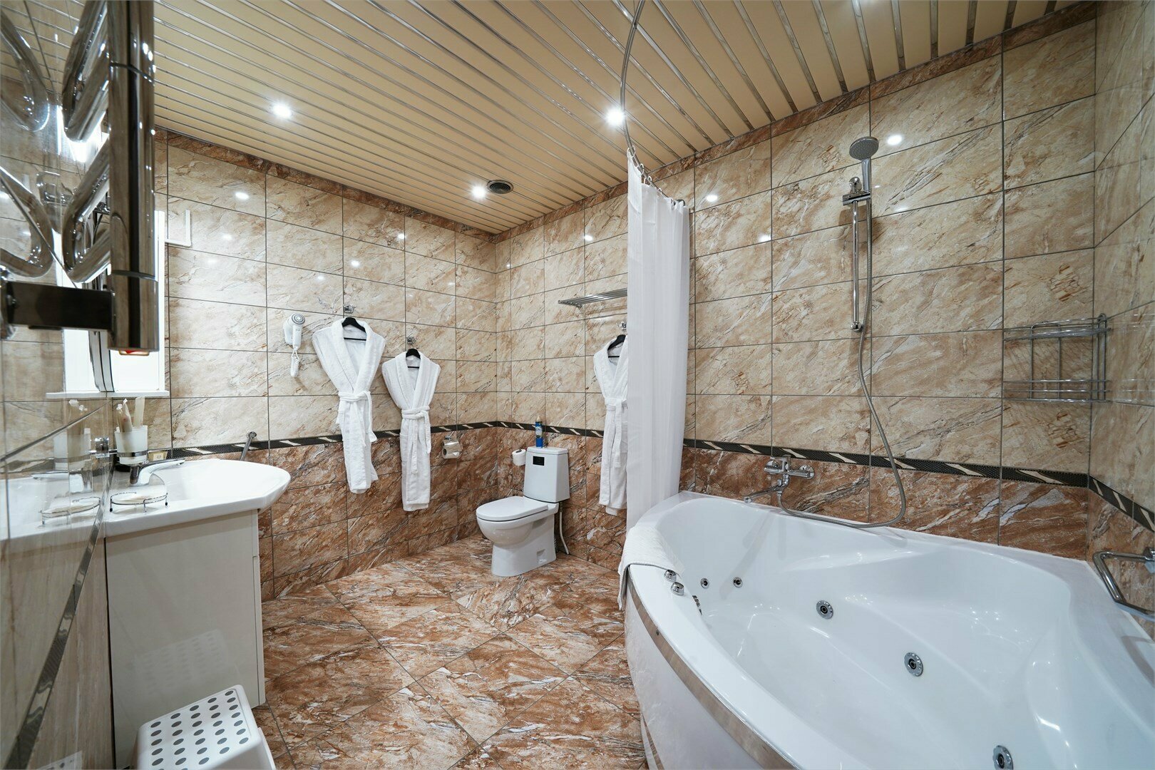 Меблированная комната формата «Премиум»