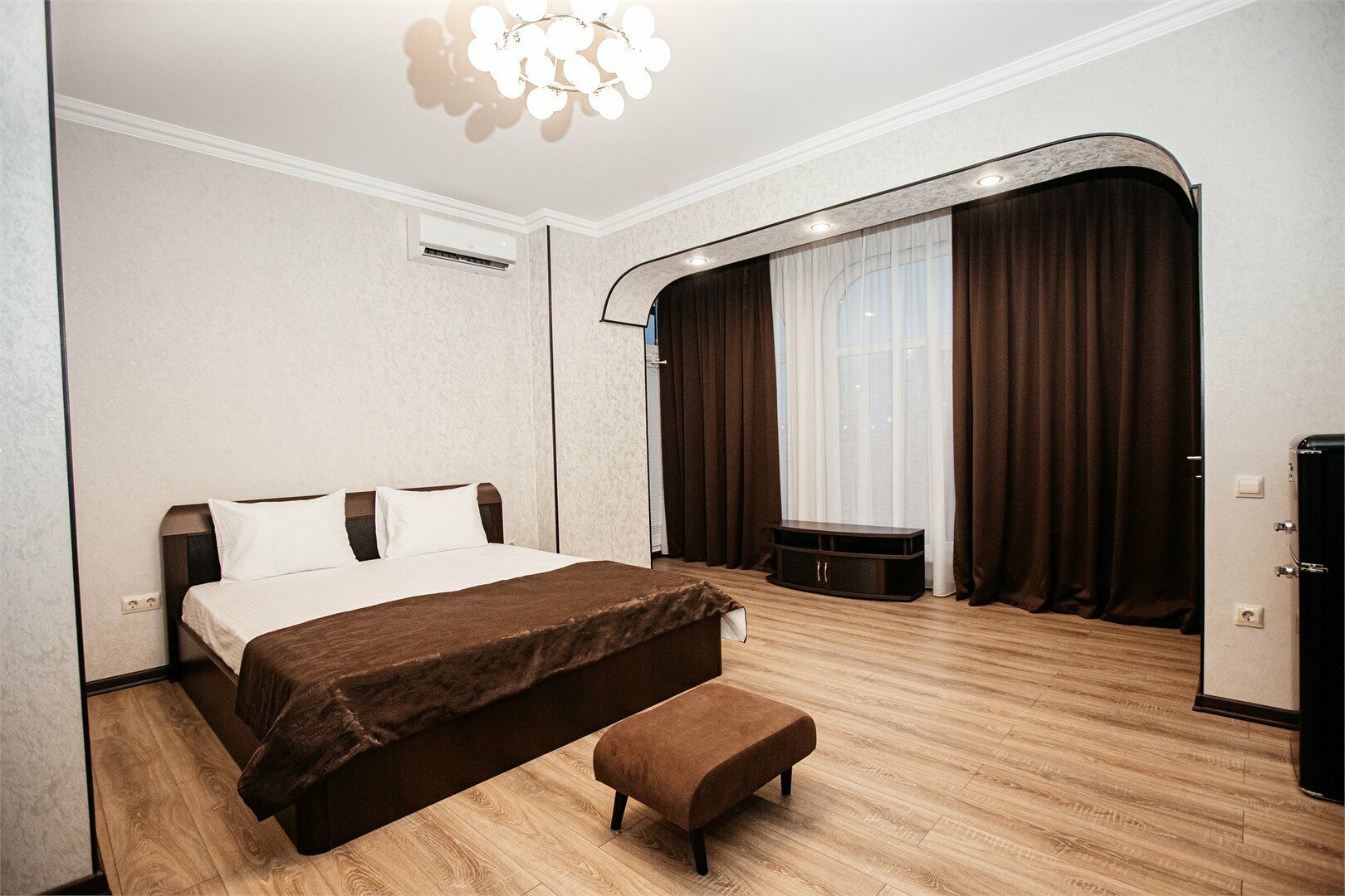 Улучшенный Люкс