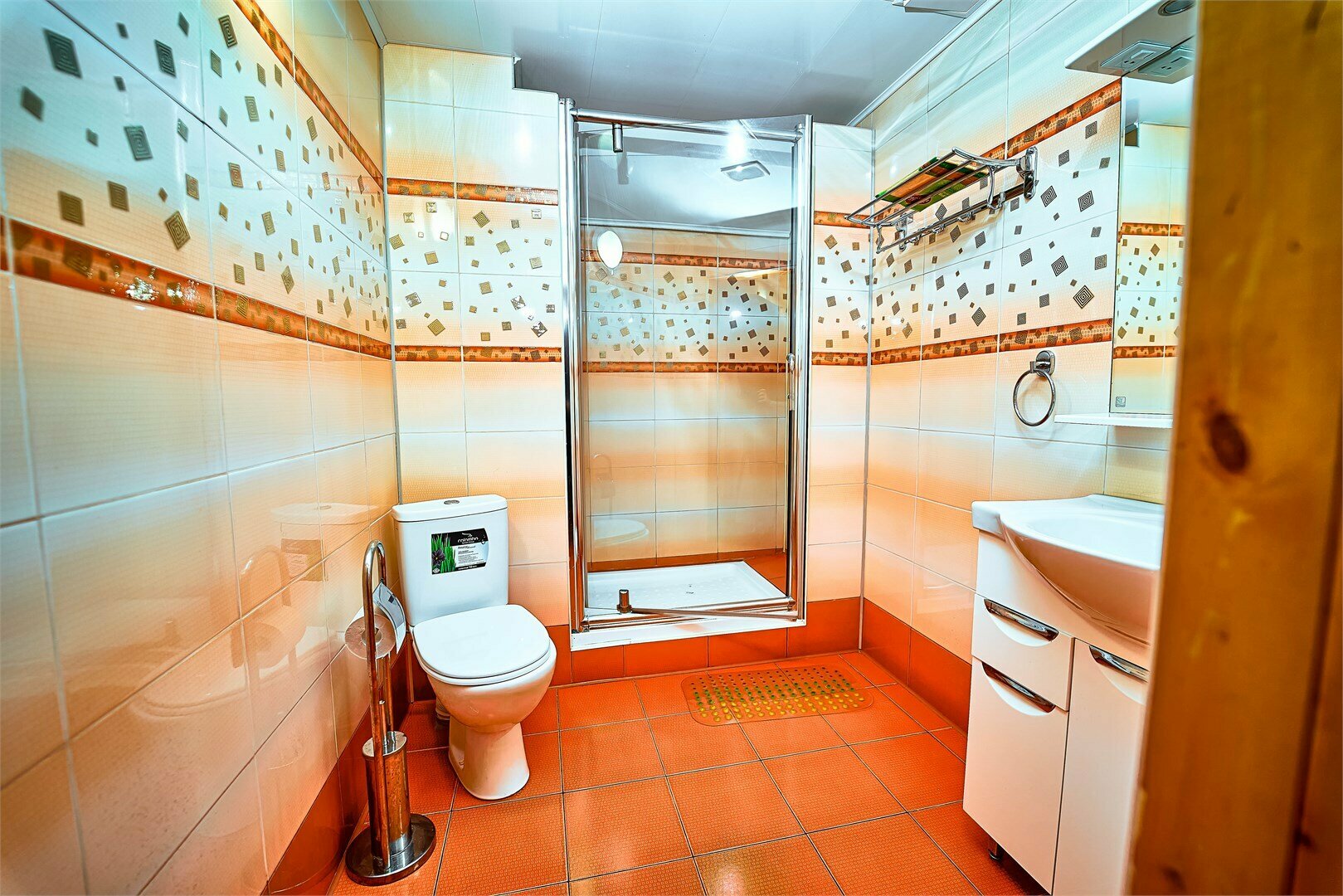 Классический семейный трехместный