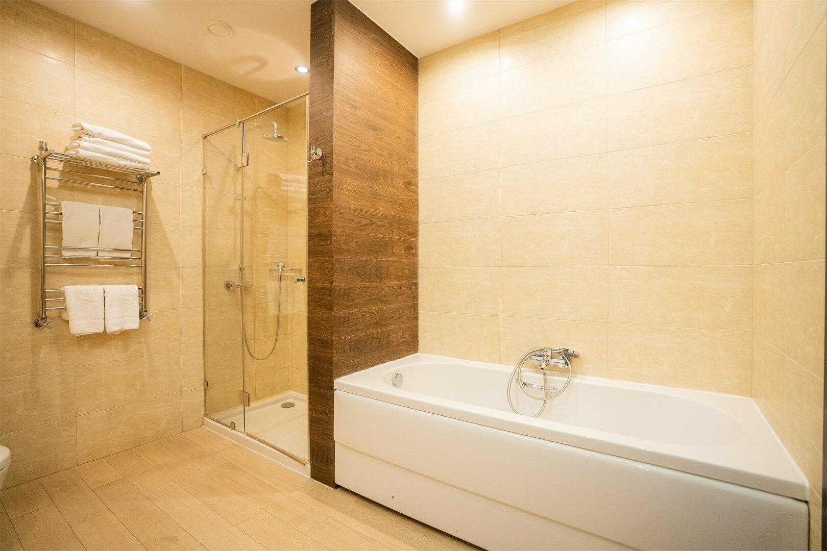 Джуниор Сьют