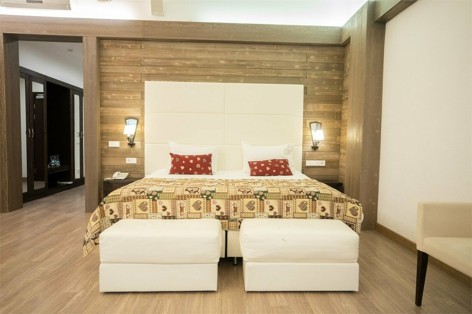 Джуниор Сьют