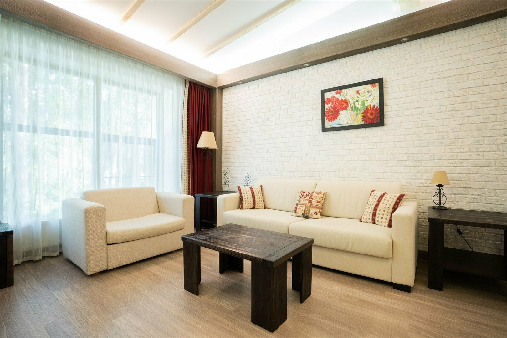 Джуниор Сьют