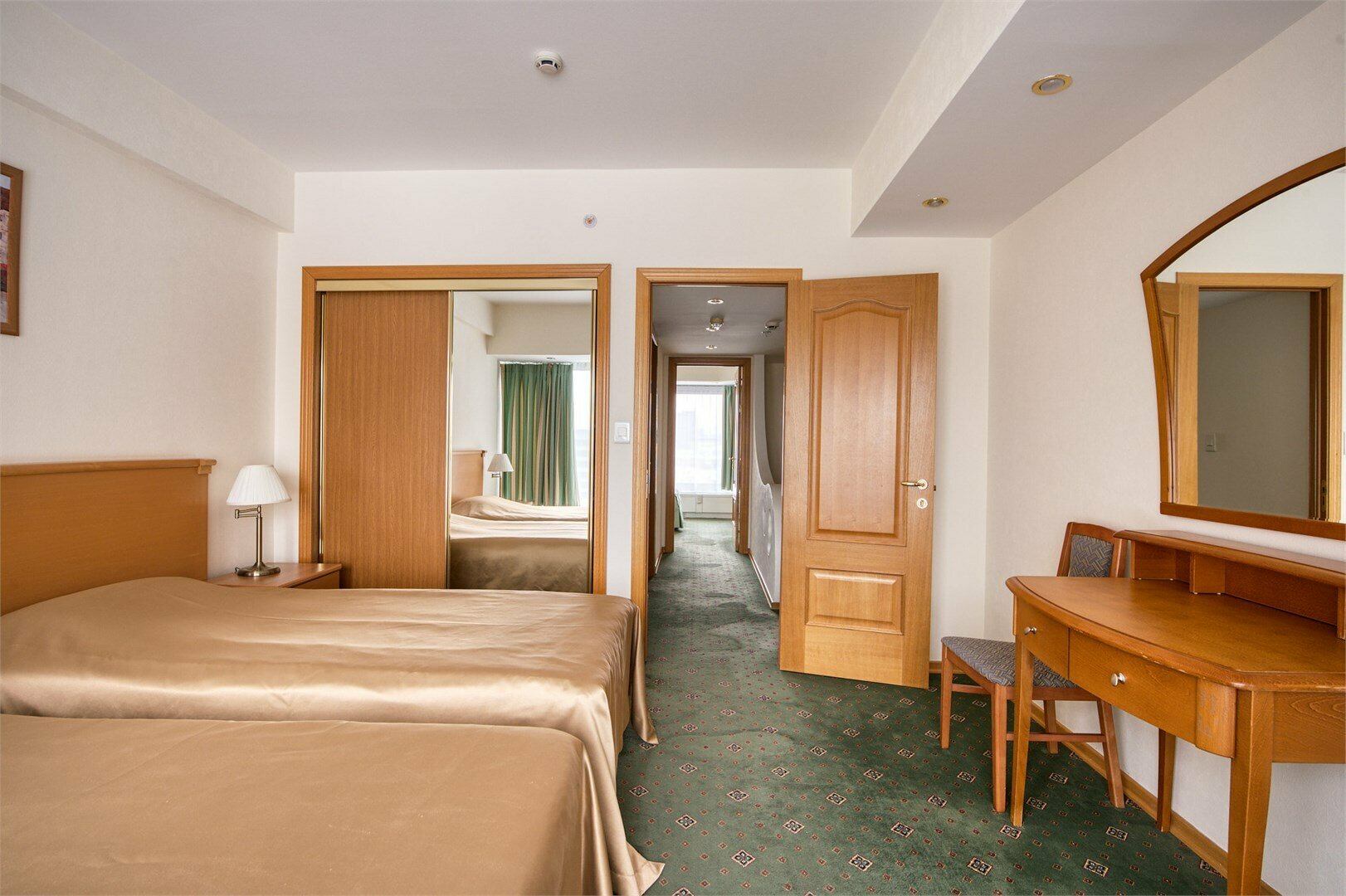 Апартаменты двухуровневые Стандарт (TWIN) без плиты