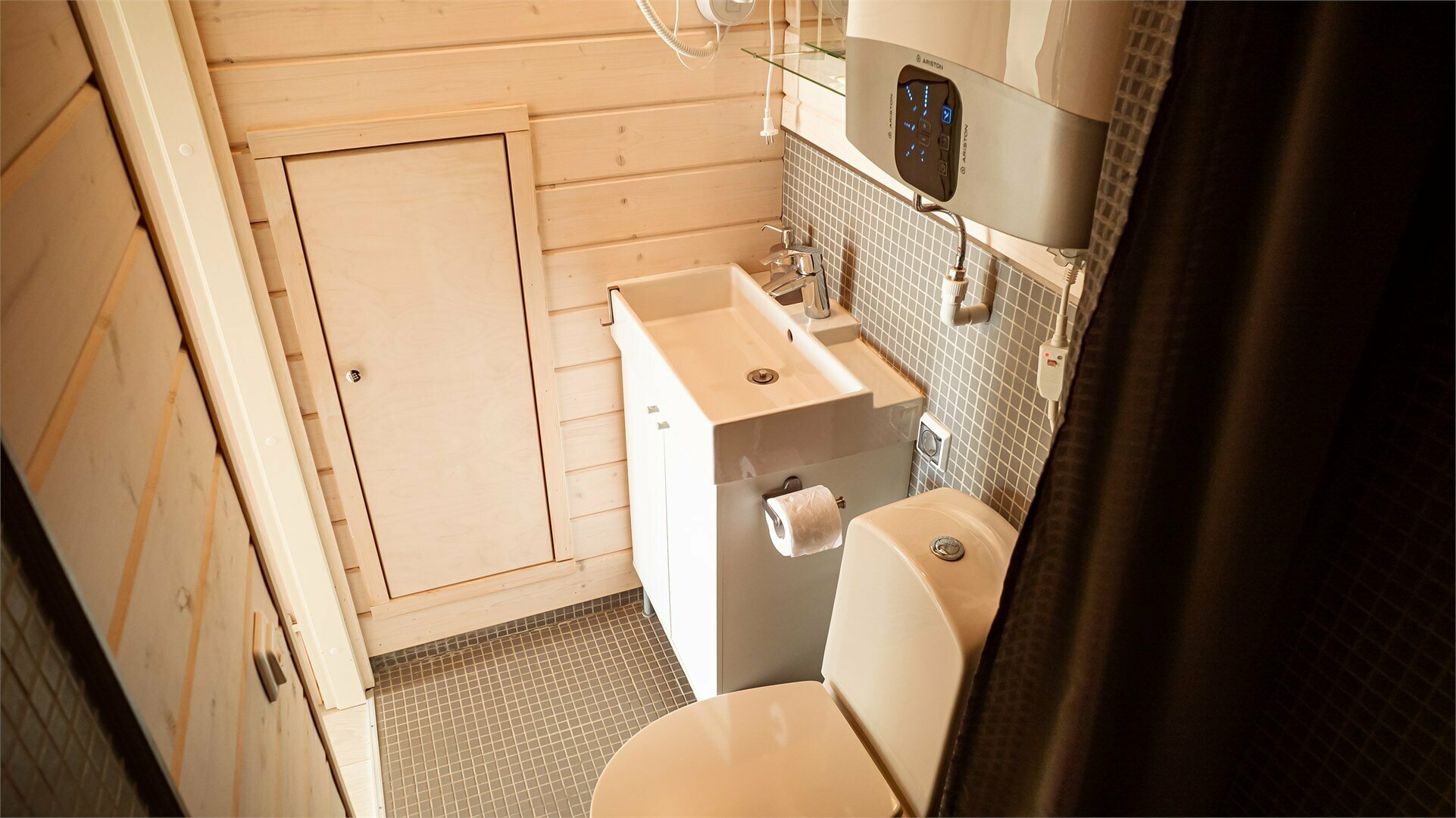 Коттедж «Студия» (до 2х мест)