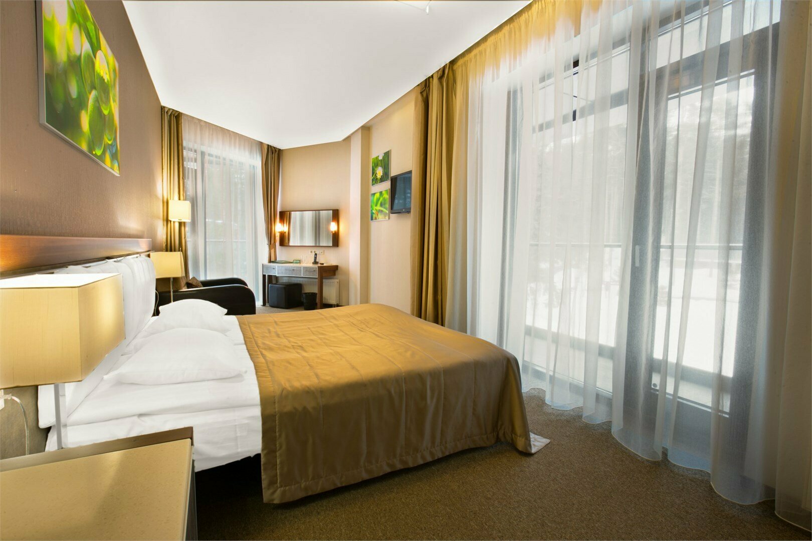 1 категория Гостиничный  (2 доп. места)