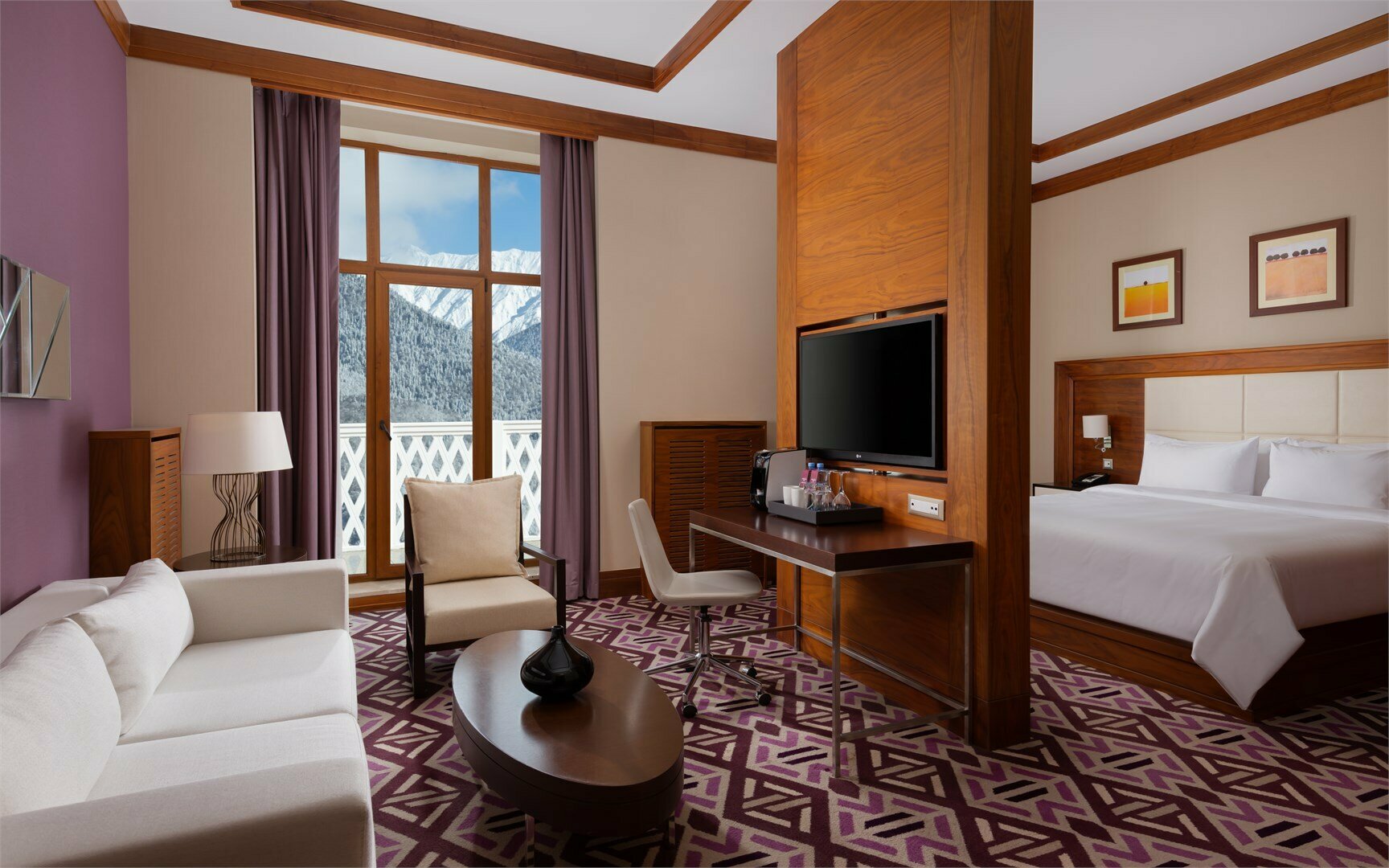 Номер Superior, вид на горы - с двуспальной кроватью