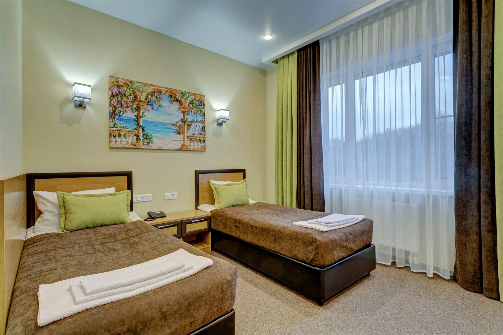 Улучшенный номер с двумя  кроватями