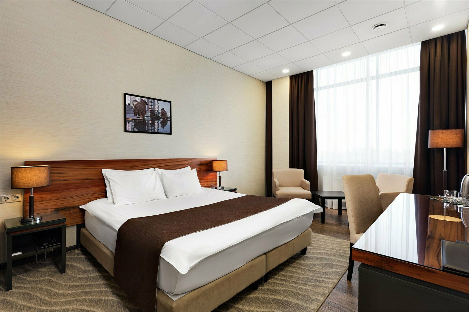 Улучшенный номер с кроватью размера «king-size» или 2 отдельными кроватями