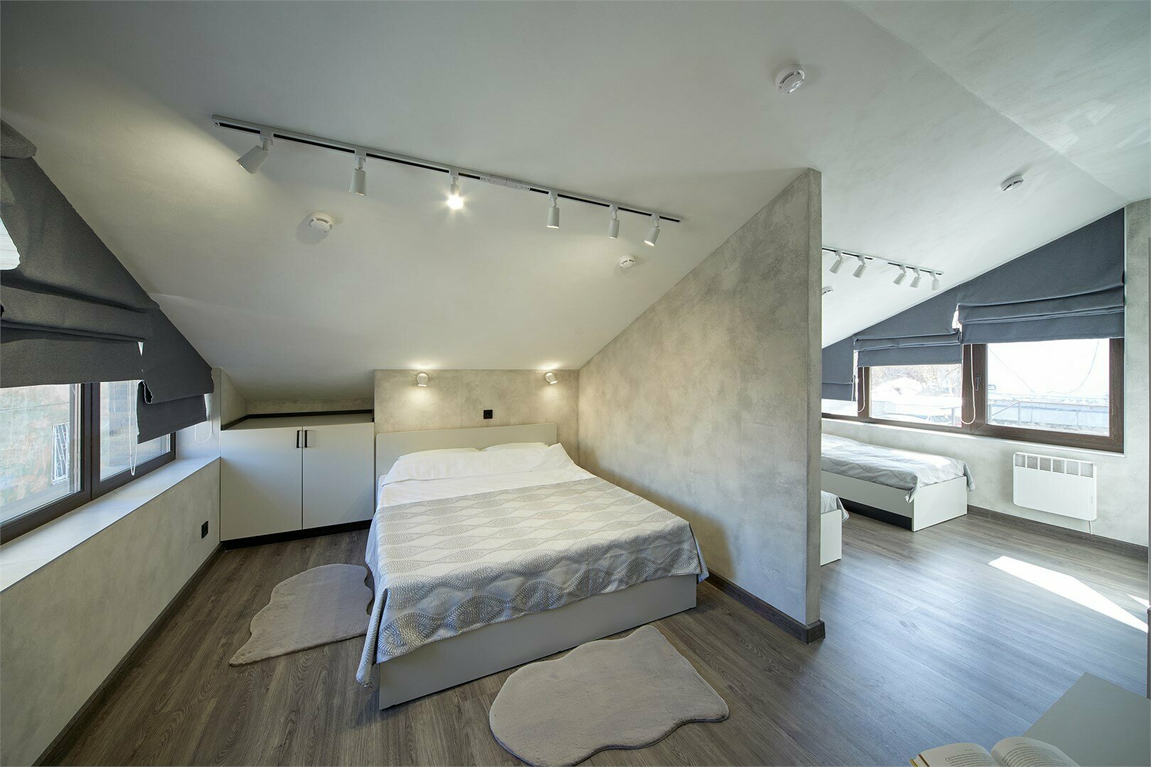 Четырехместный номер с общей ванной комнатой