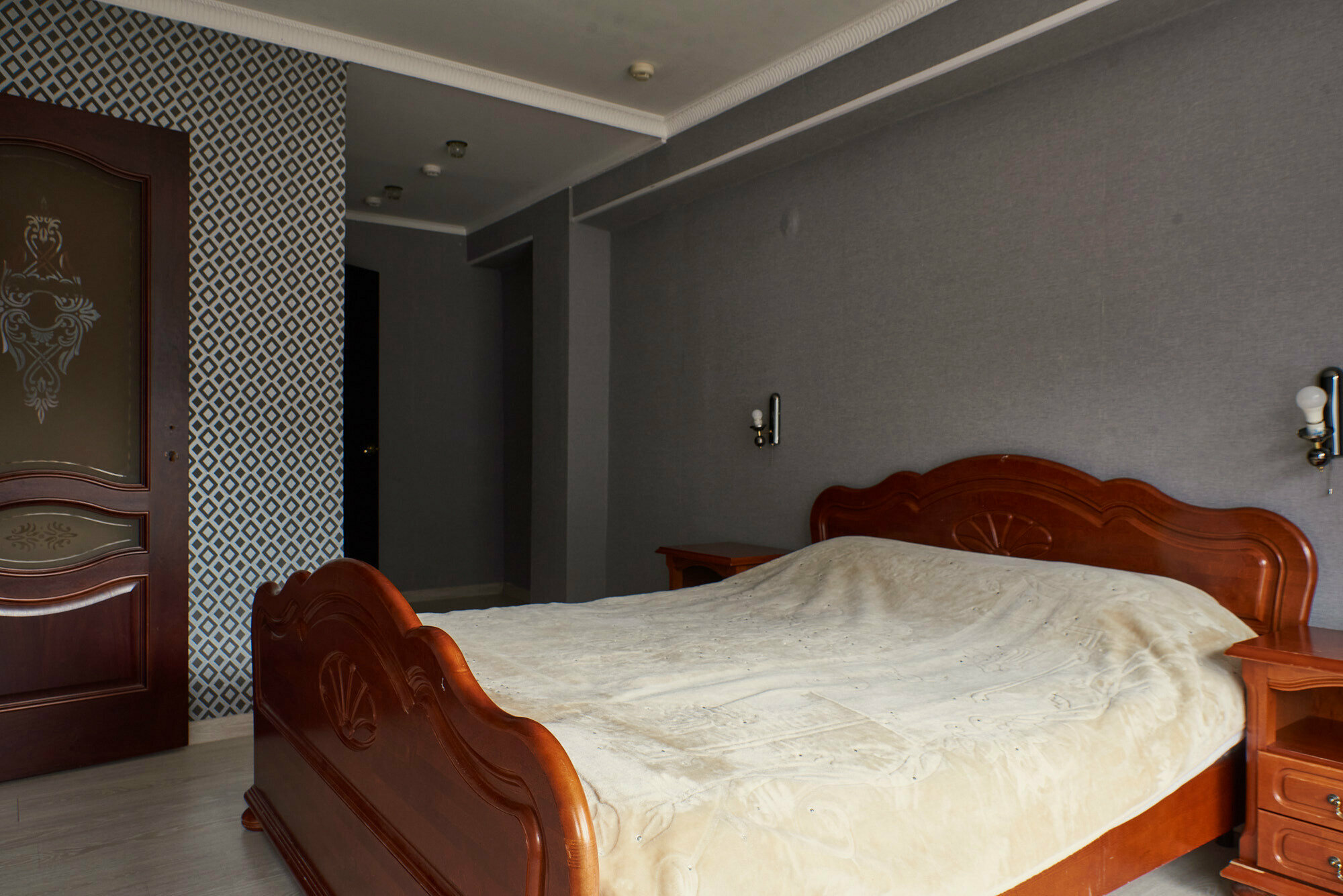 Cемейный номер с собственной ванной комнатой