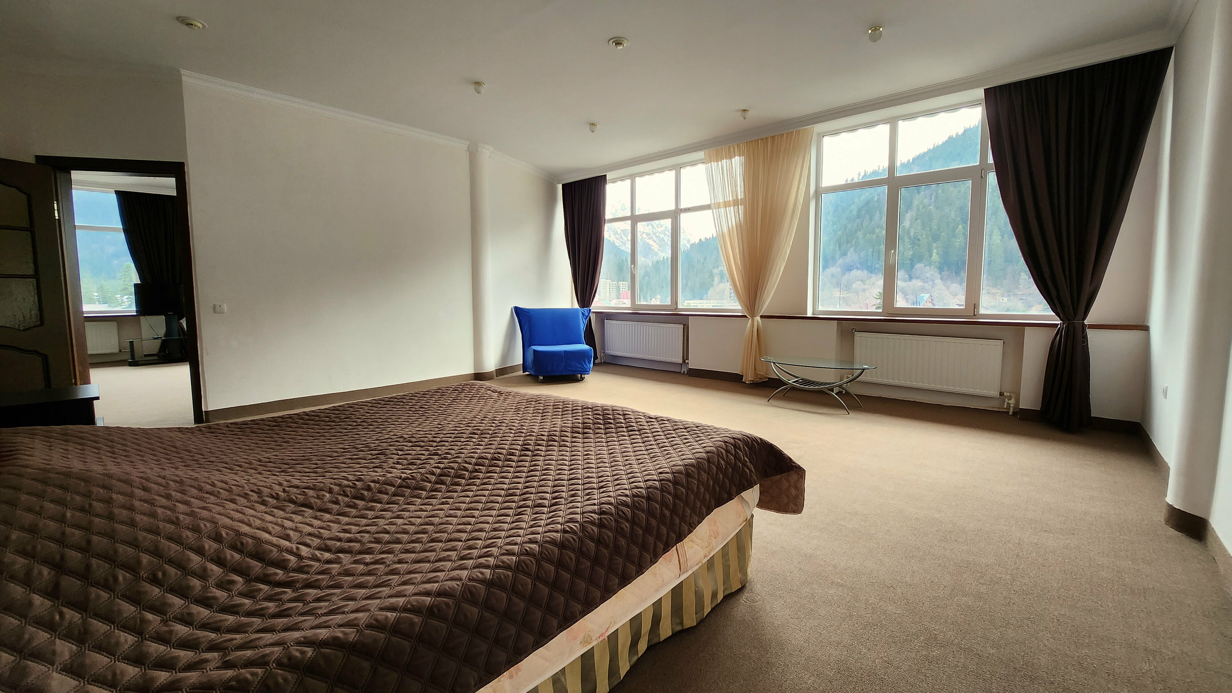 Апартаменты