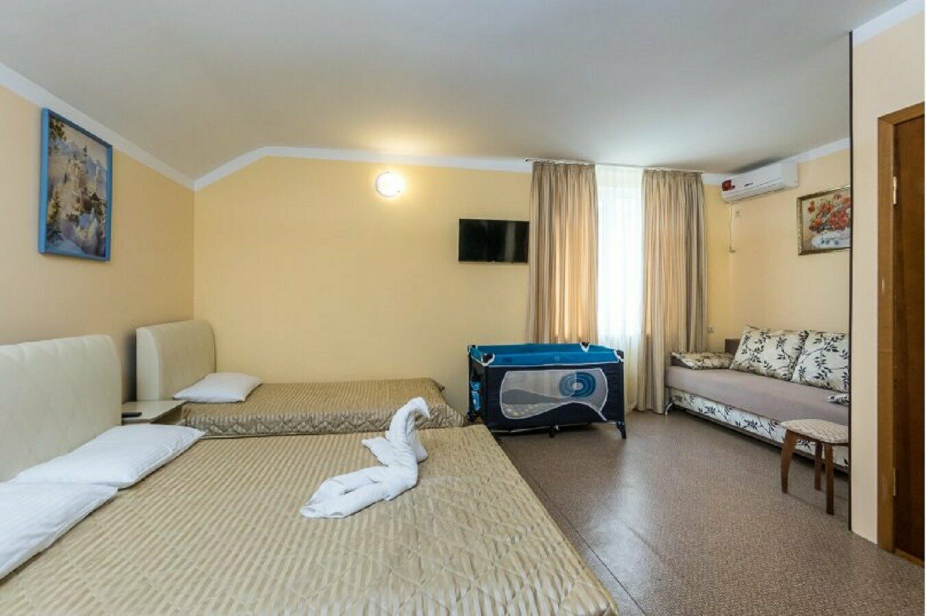 семейный (3 основных + 2 дополнительных)