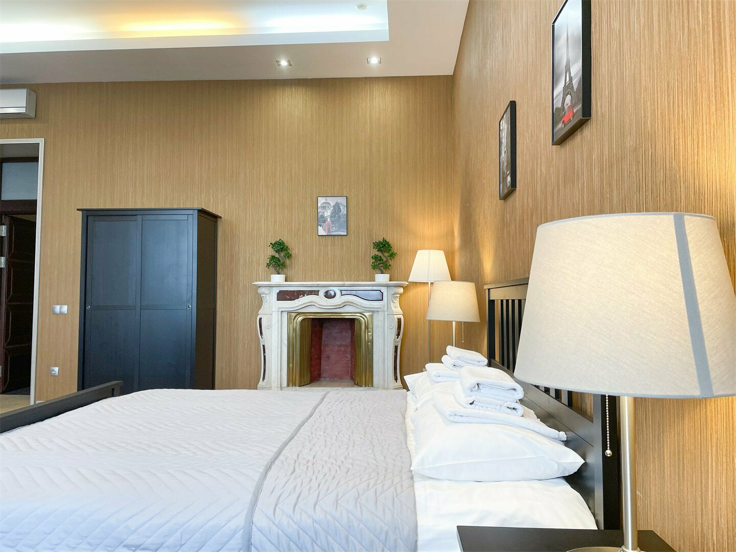 Апартаменты с видом на Неву и Петропавловскую крепость