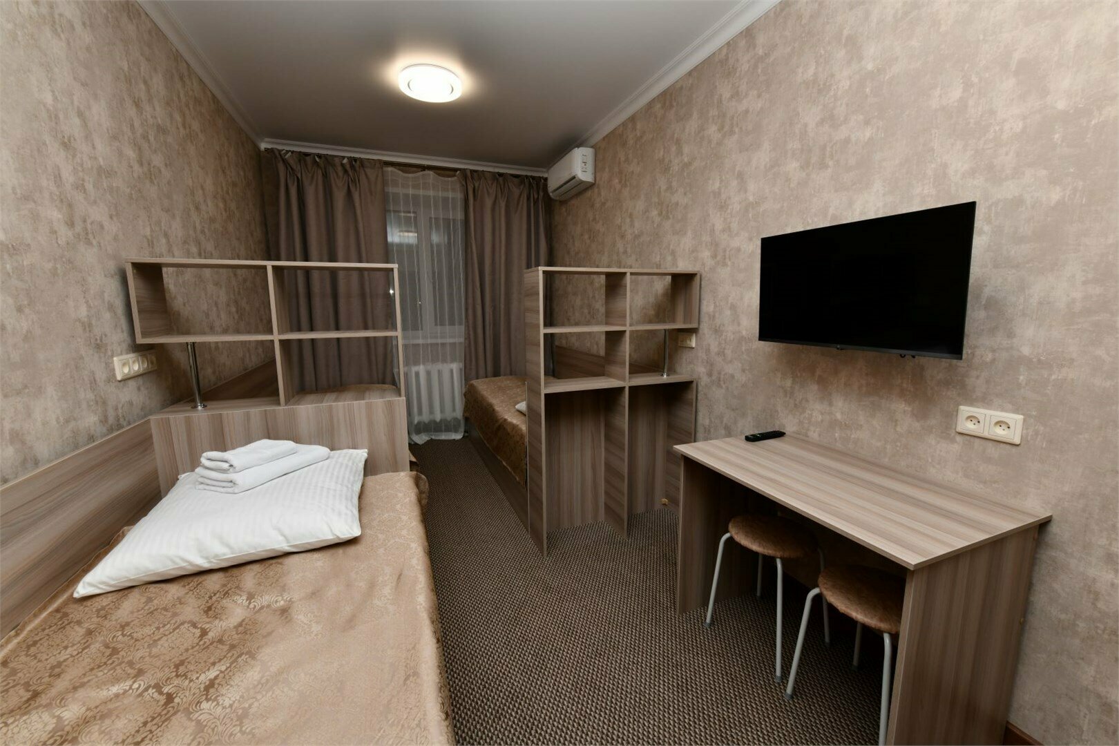 Трехместный номер эконом-класса