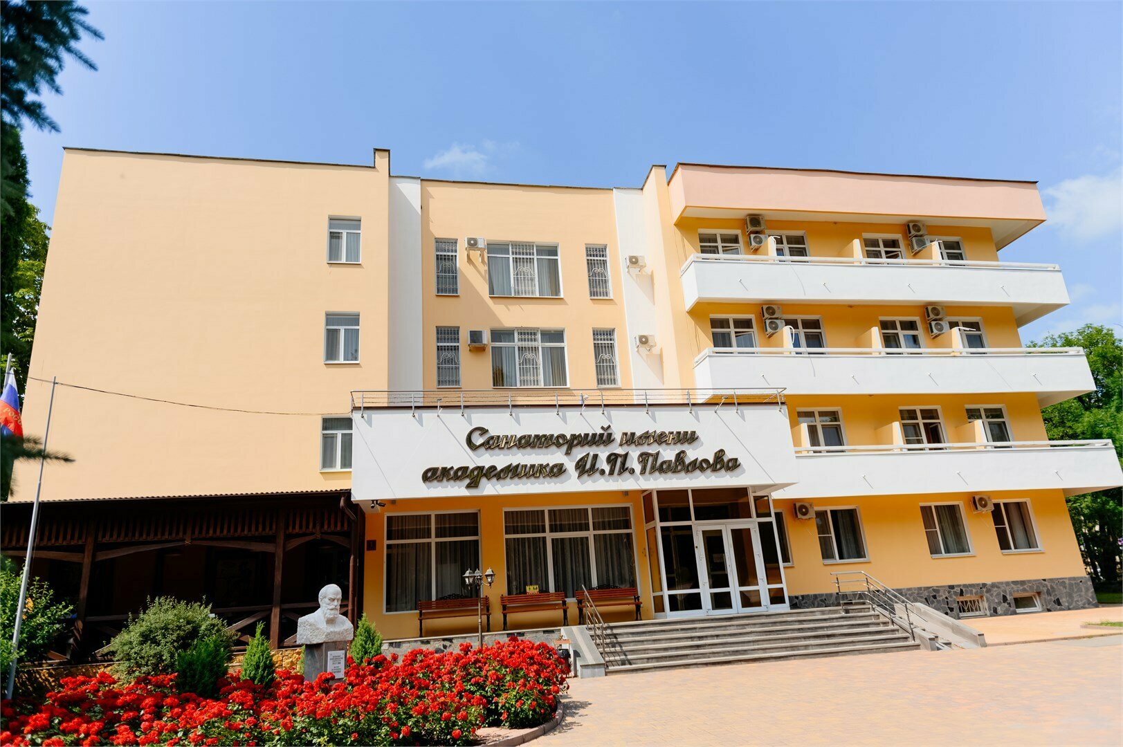 2-местный стандарт пов. комфортности с балконом