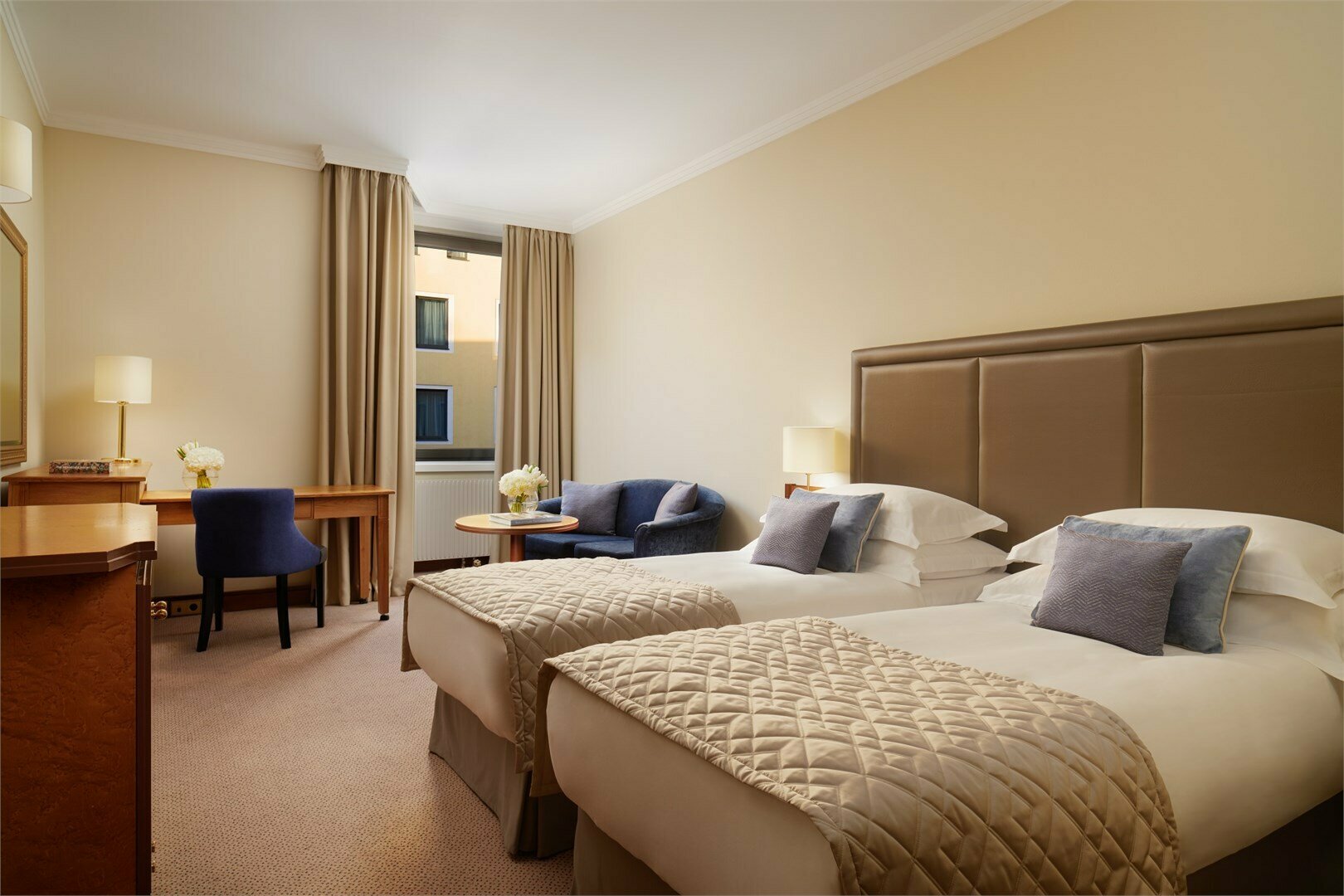 Делюкс с раздельными кроватями