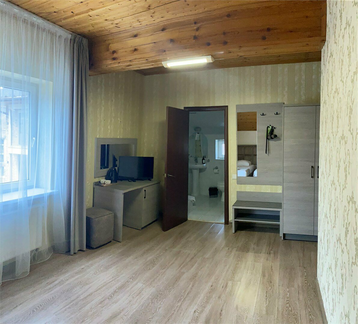 Двухместный номер с 1 кроватью и собственной ванной комнатой