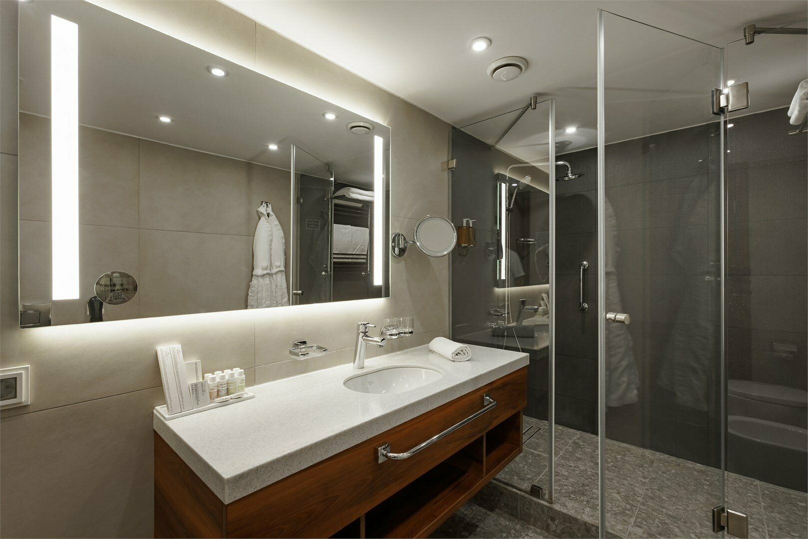 Апартаменты / Apartments