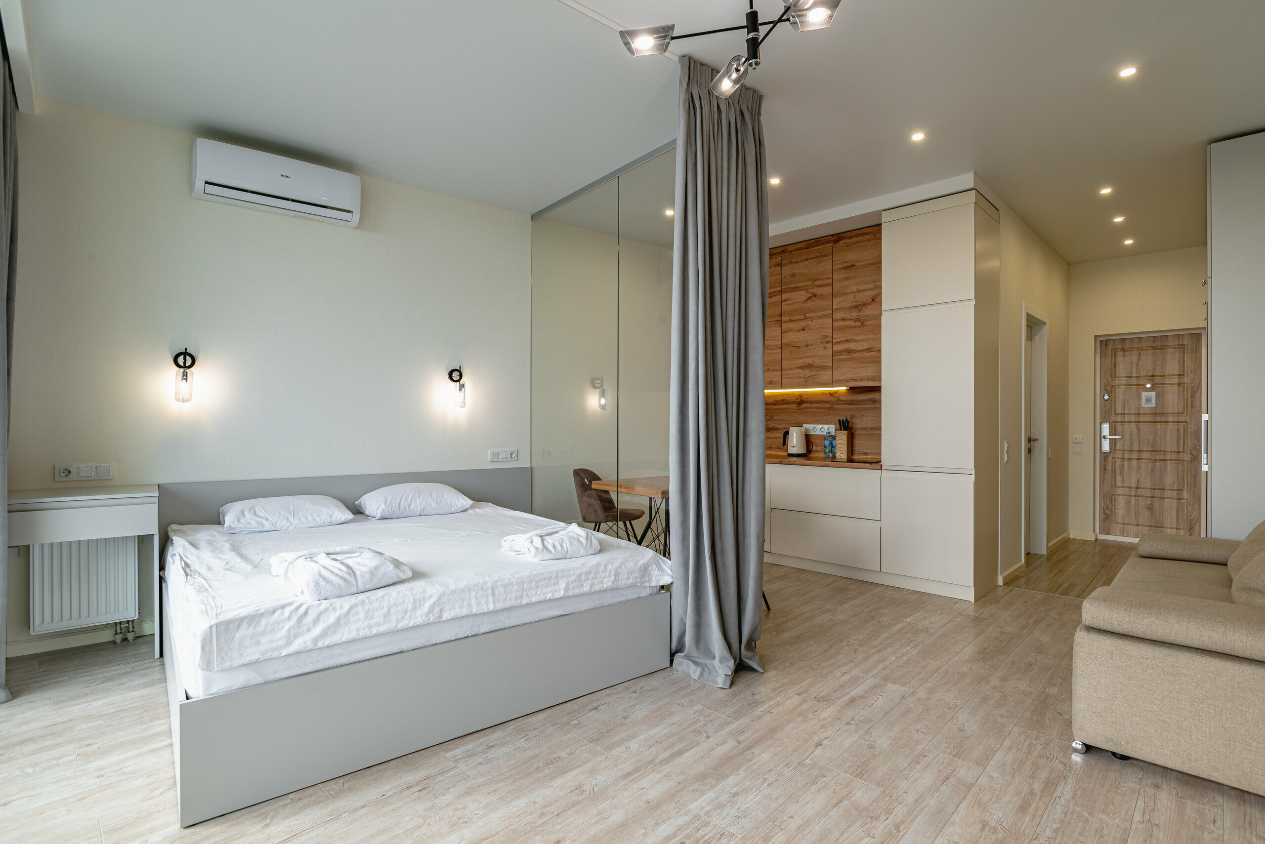 Номер-студия с балконом