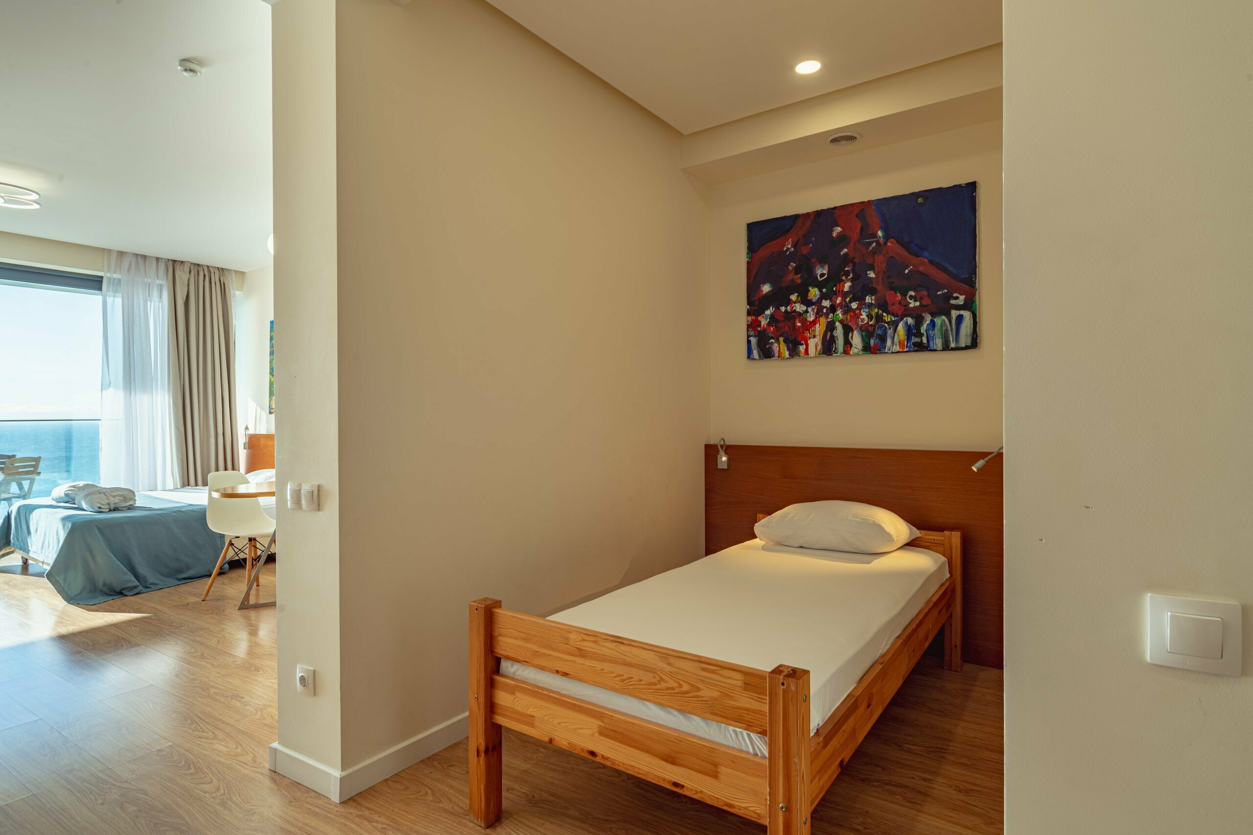 Трехместный номер с видом на море