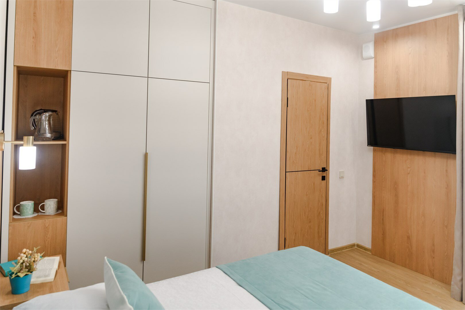 Номер Делюкс