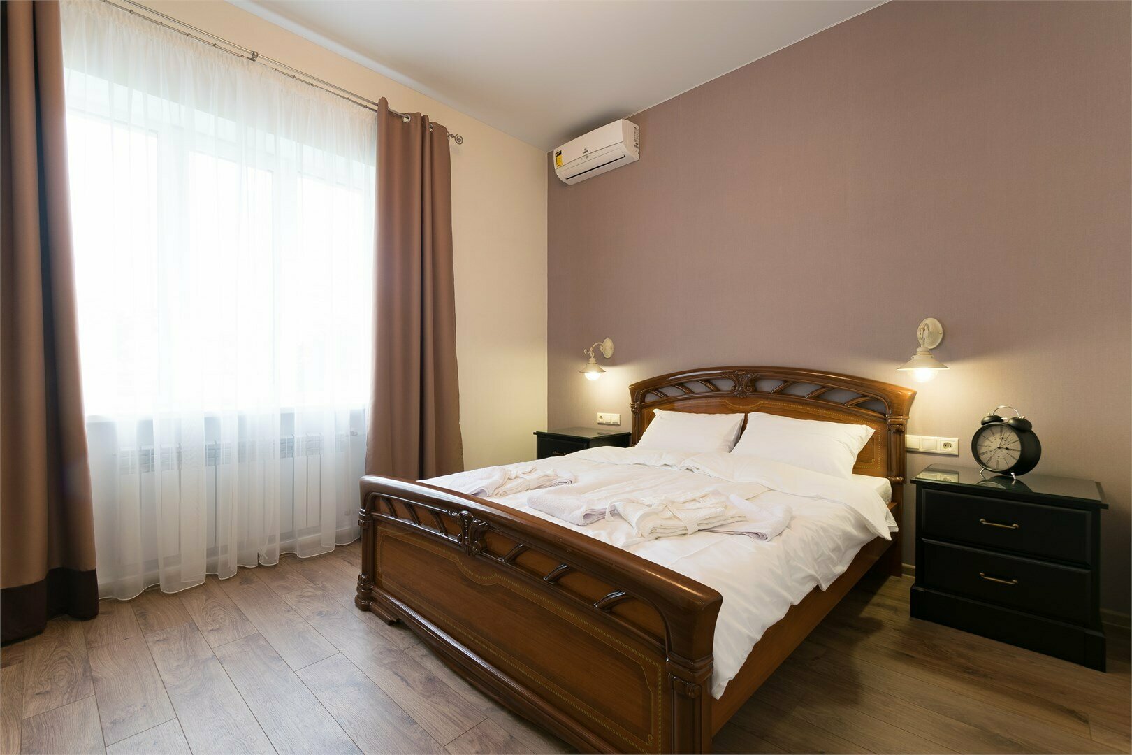 104 - Улучшенный номер с кроватью размера "king-size", бесплатная стоянка