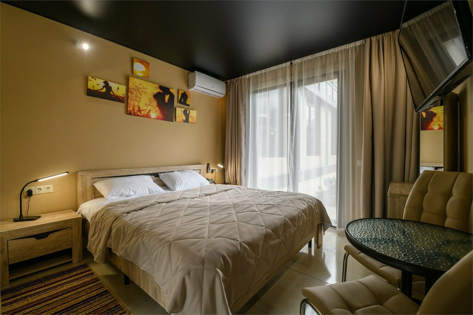 Двухместный номер с 1 кроватью и балконом