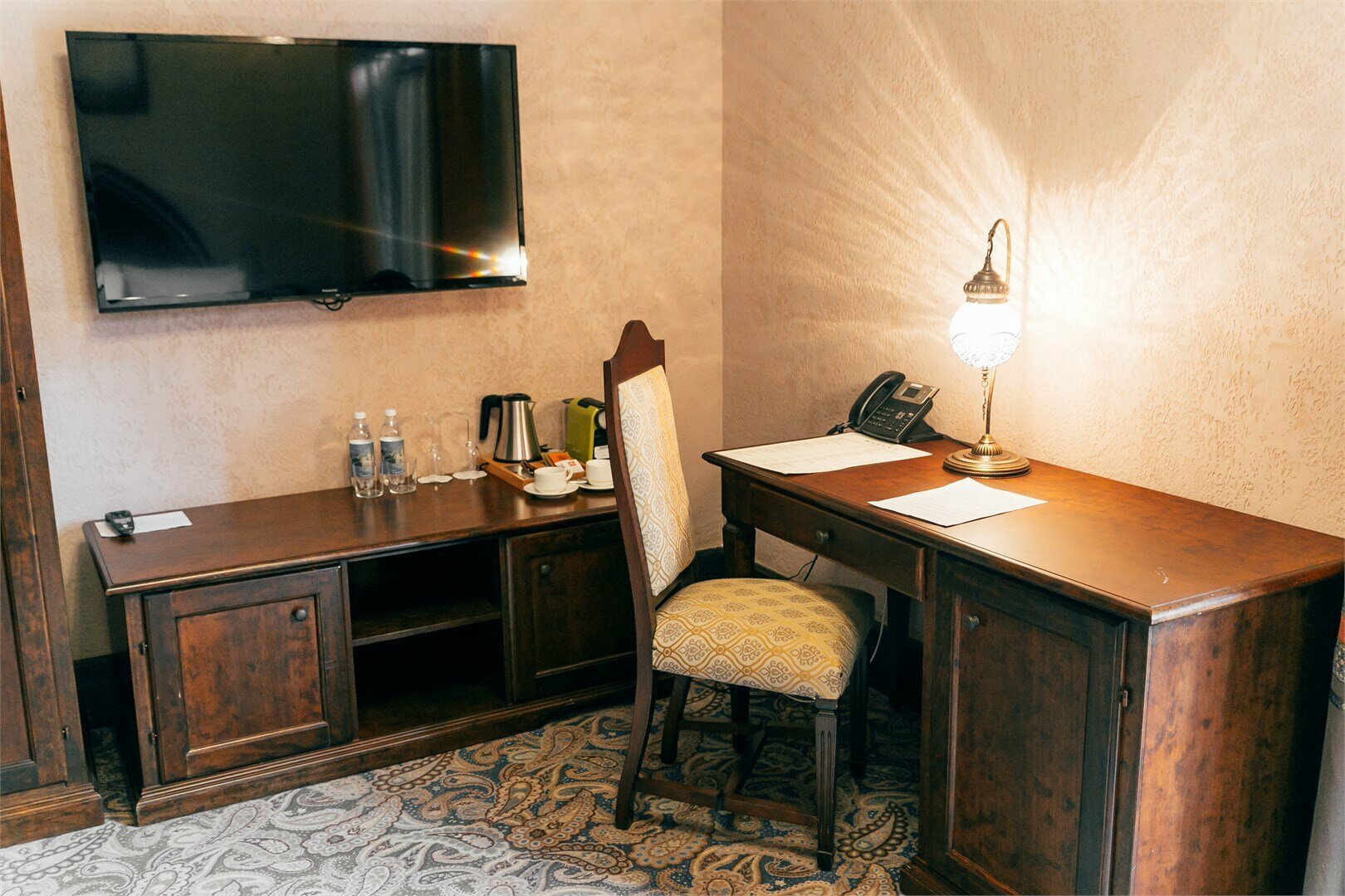 Стандарт с балконом и видом на реку