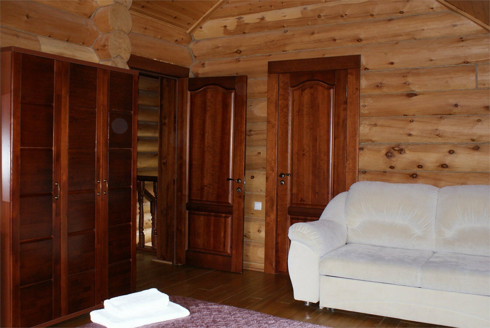 Четырехместный номер с видом на озеро