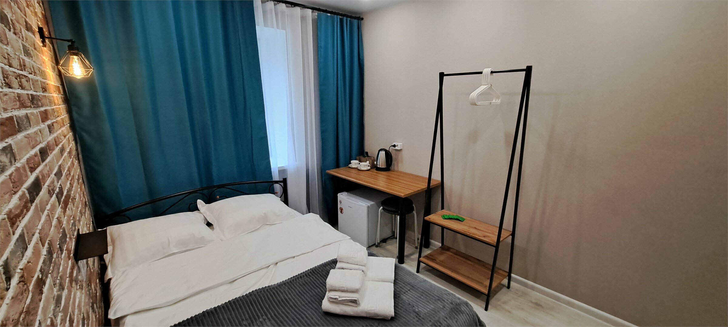 Стандартный номер с двуспальной кроватью (ул.Коротченко,д.2)