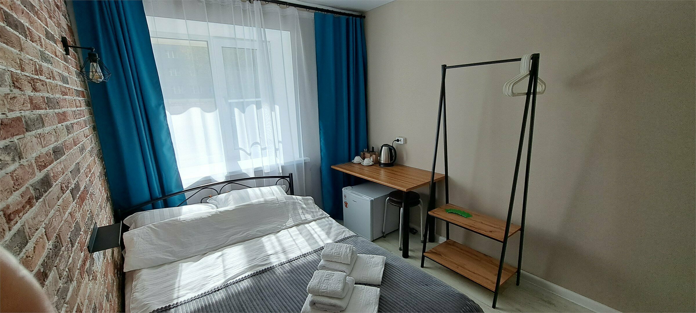 Стандартный номер с двуспальной кроватью (ул.Коротченко,д.2)