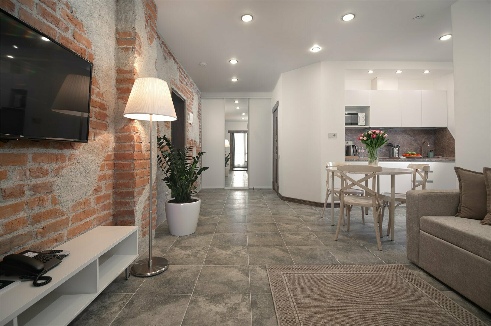 Стандартные апартаменты с балконом