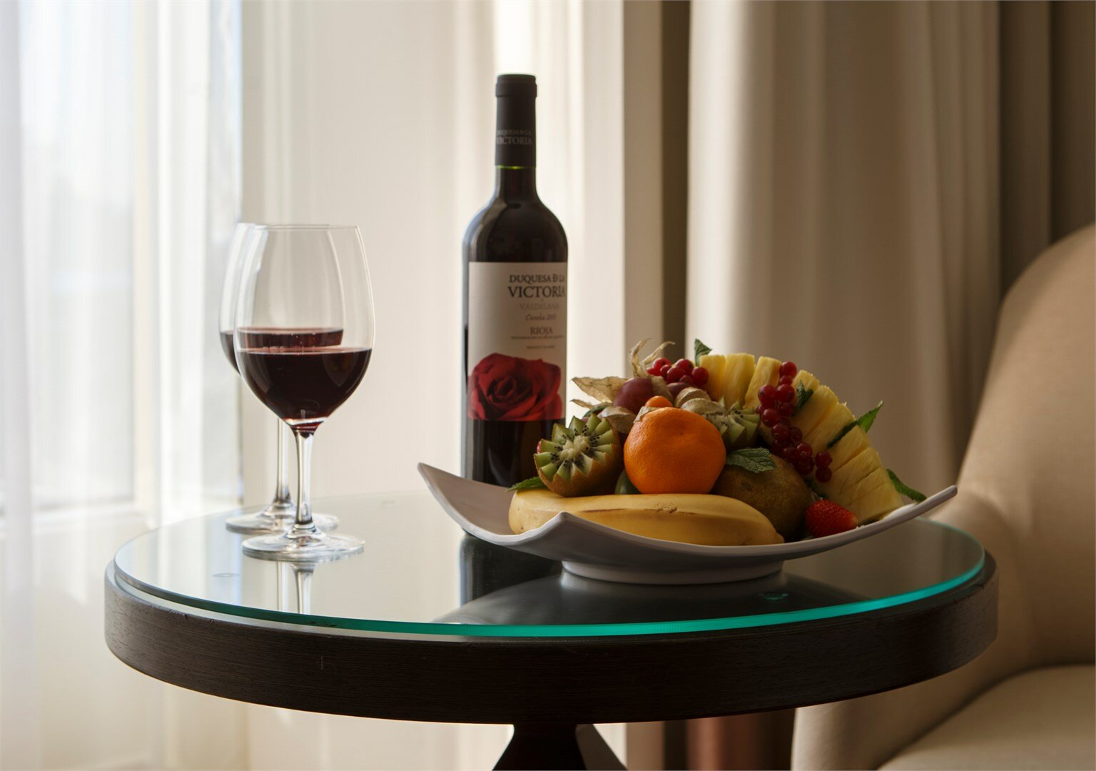 Стандарт с 1 двуспальной и дополнительной кроватями