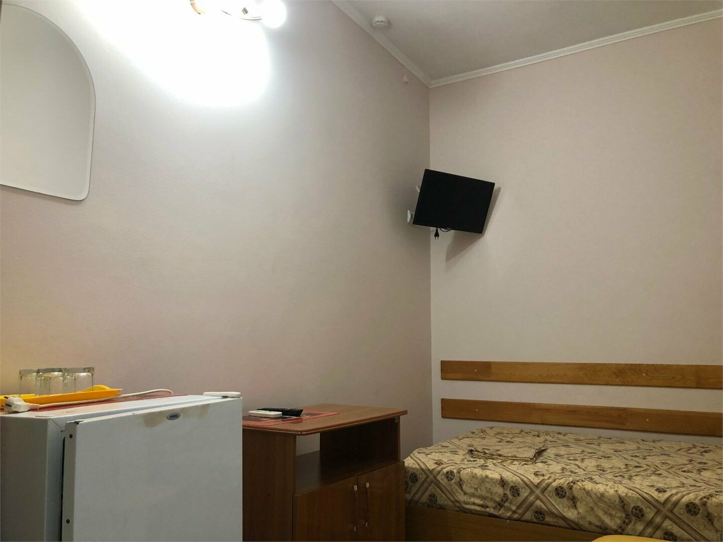 №15 Двухкомнатный четырехместный номер первый этаж