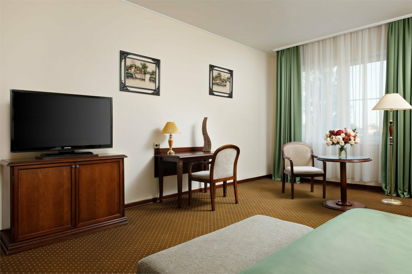 Студия Бизнес