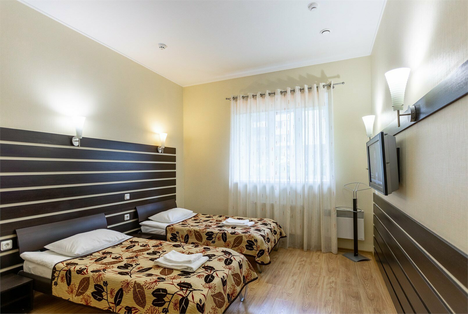 Улучшенный двухместный стандарт с 2 раздельными кроватями