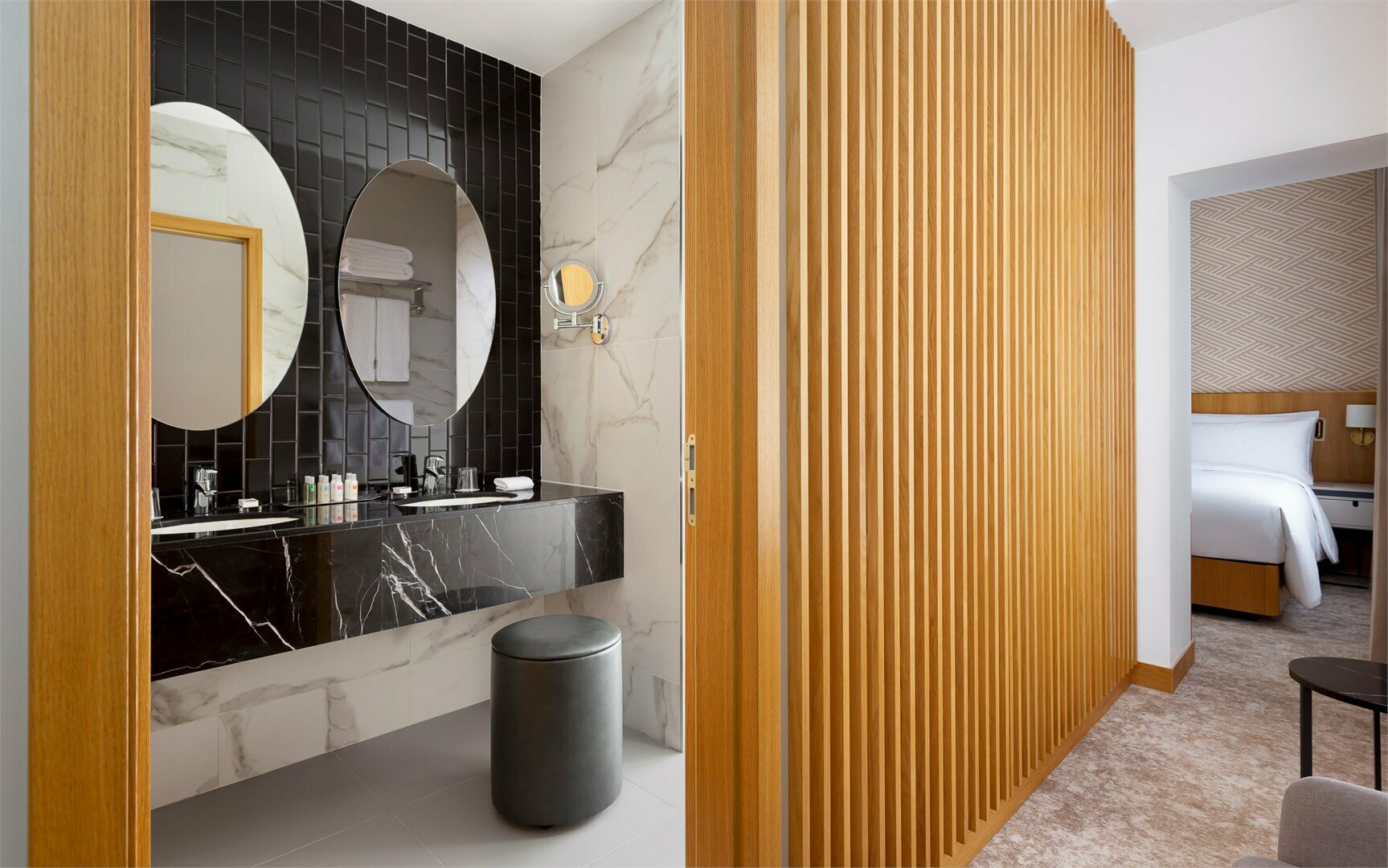 Полулюкс с видом на город