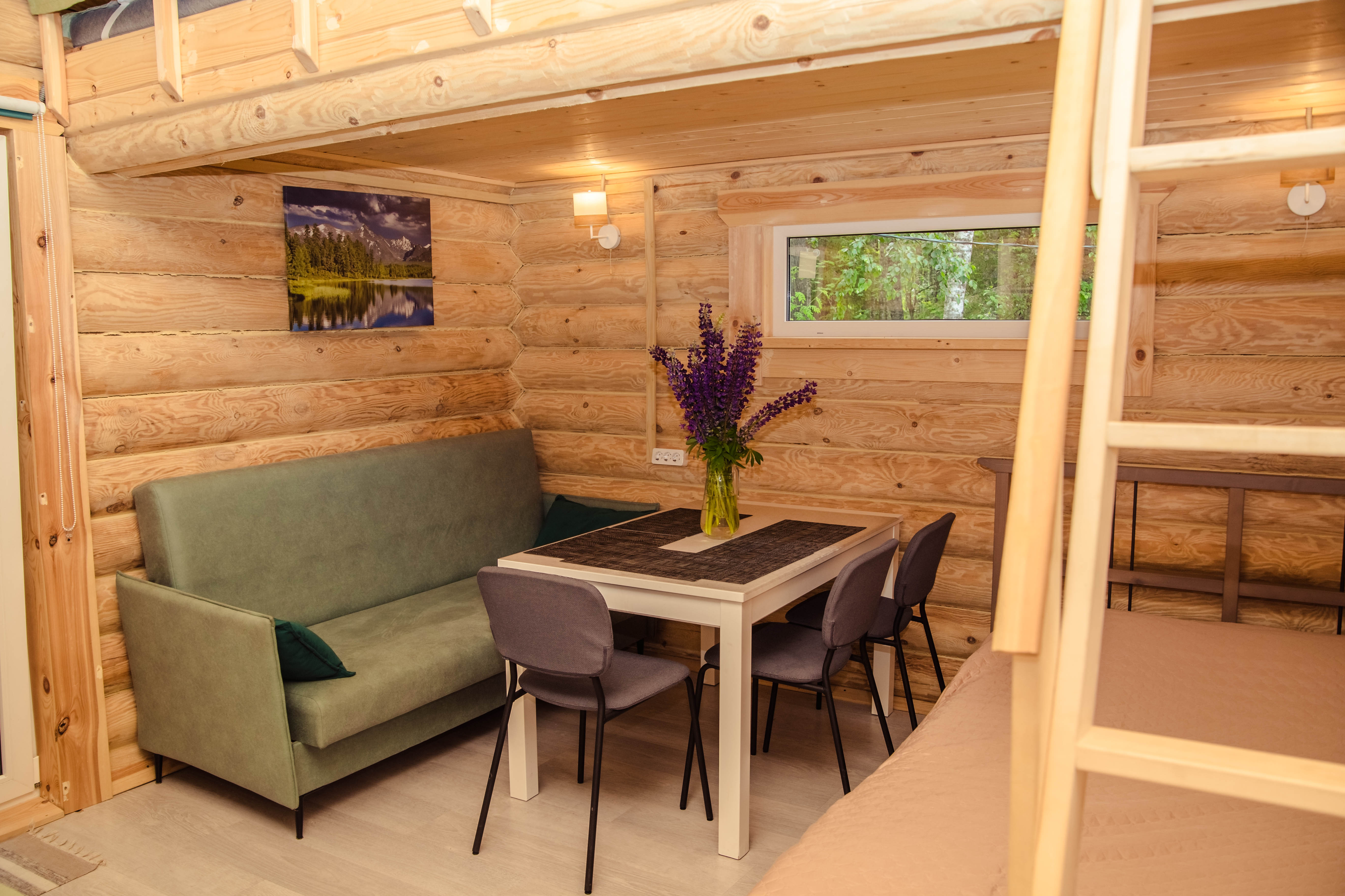 Дом с видом на лес