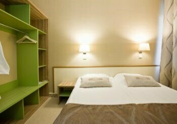 Семейный с мини-кухней