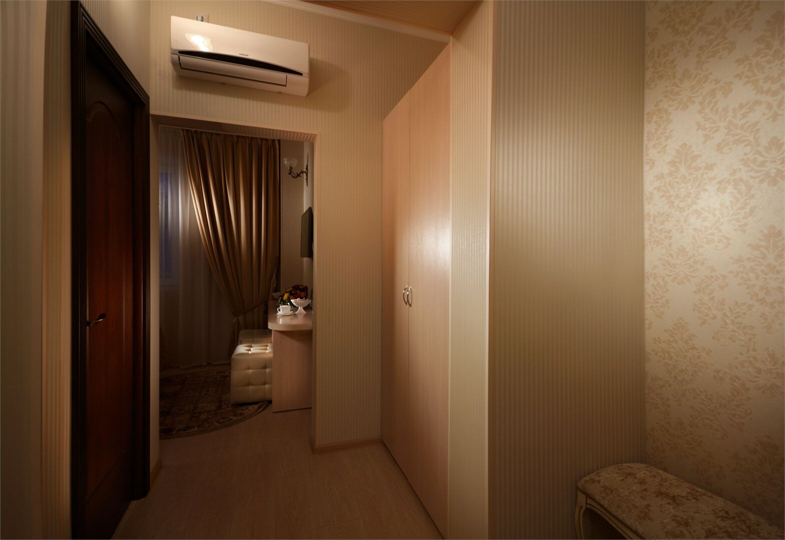 Бюджетный без окна