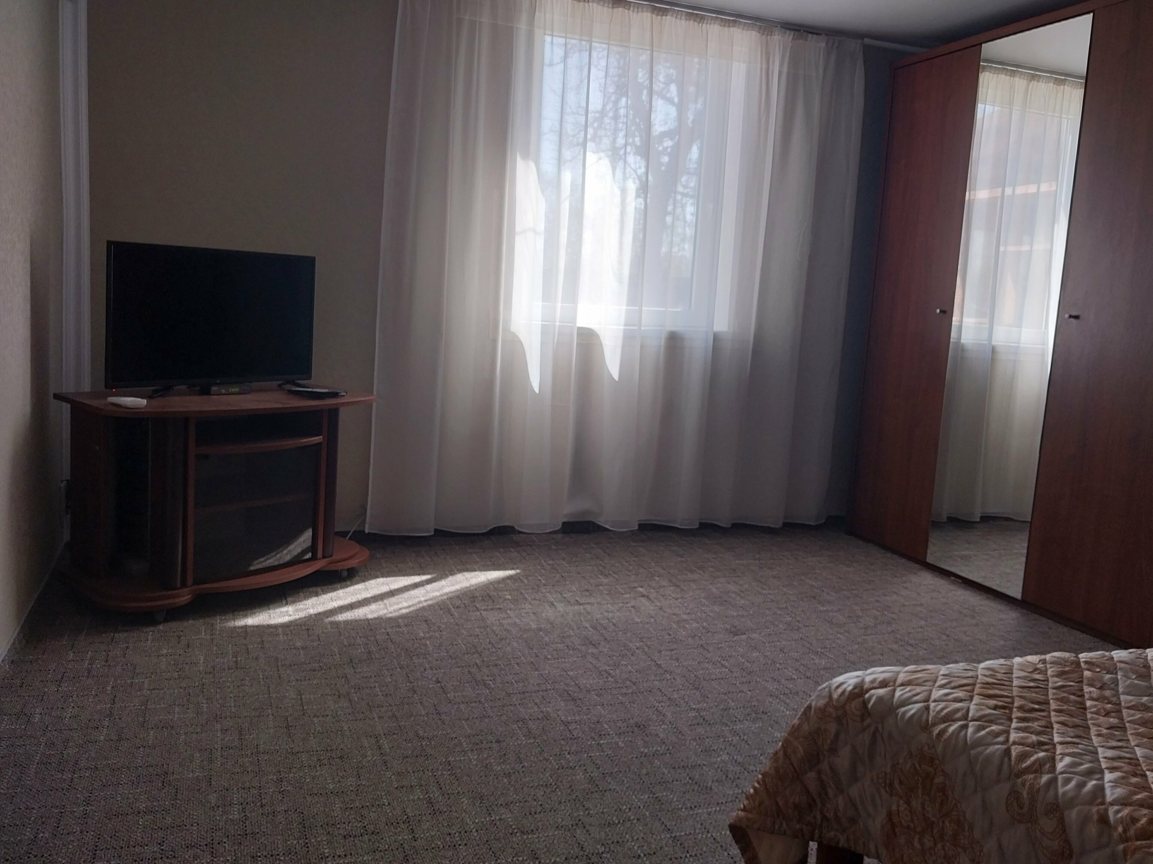 Cемейный номер с собственной ванной комнатой