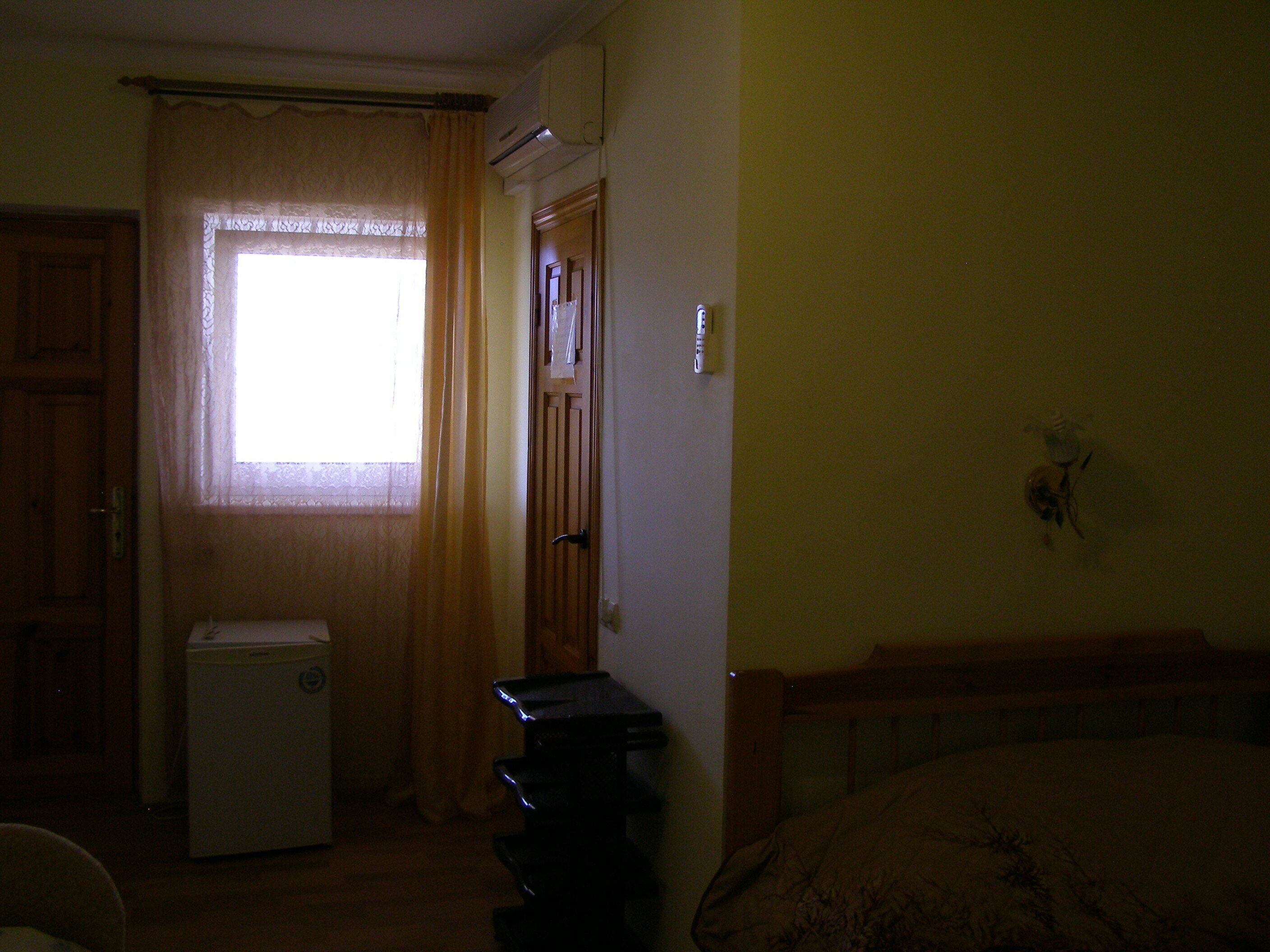 Трехместный номер с балконом