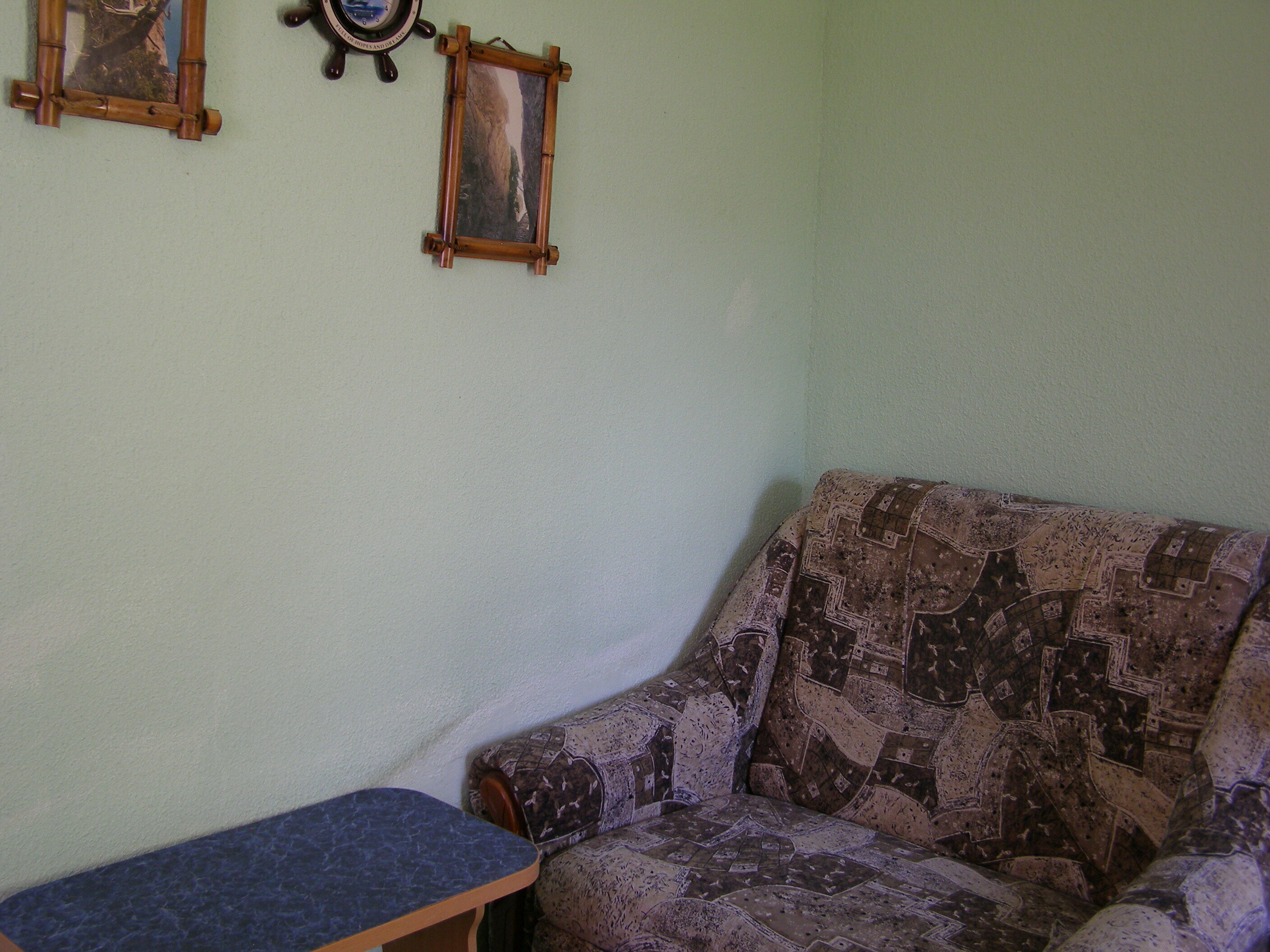 Трехместный номер с балконом