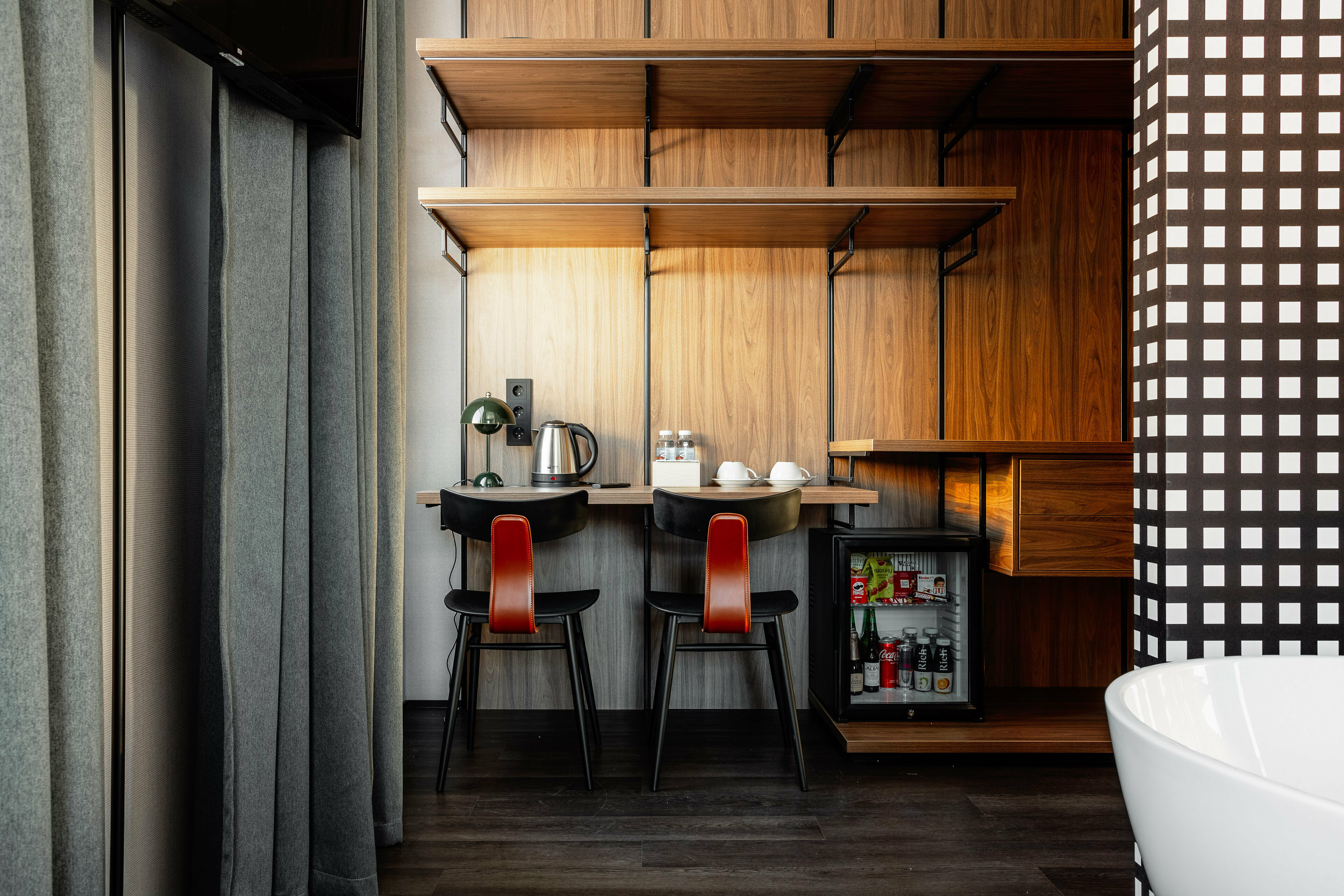 Номер Делюкс