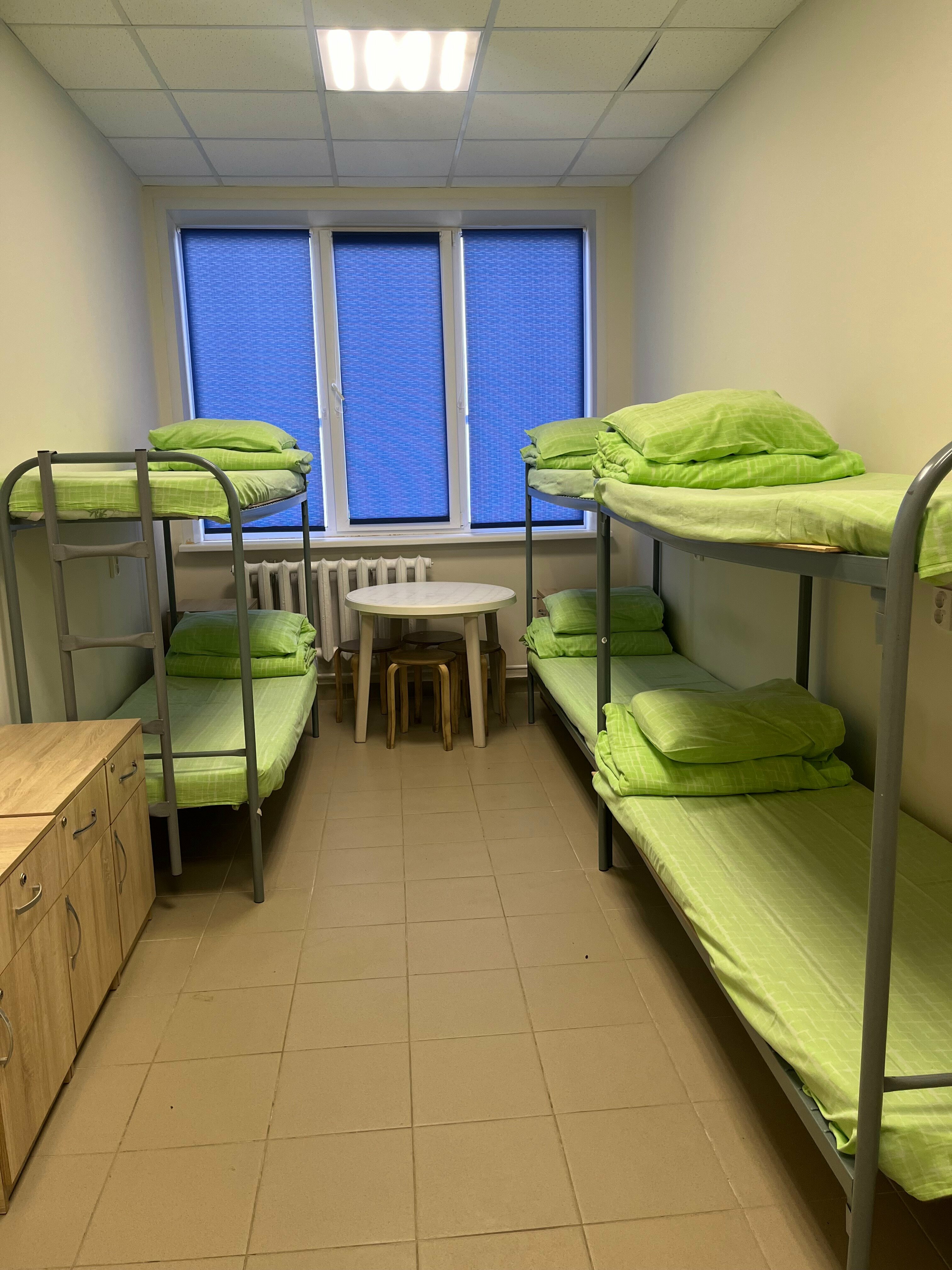 Двухуровневый четырехместный номер