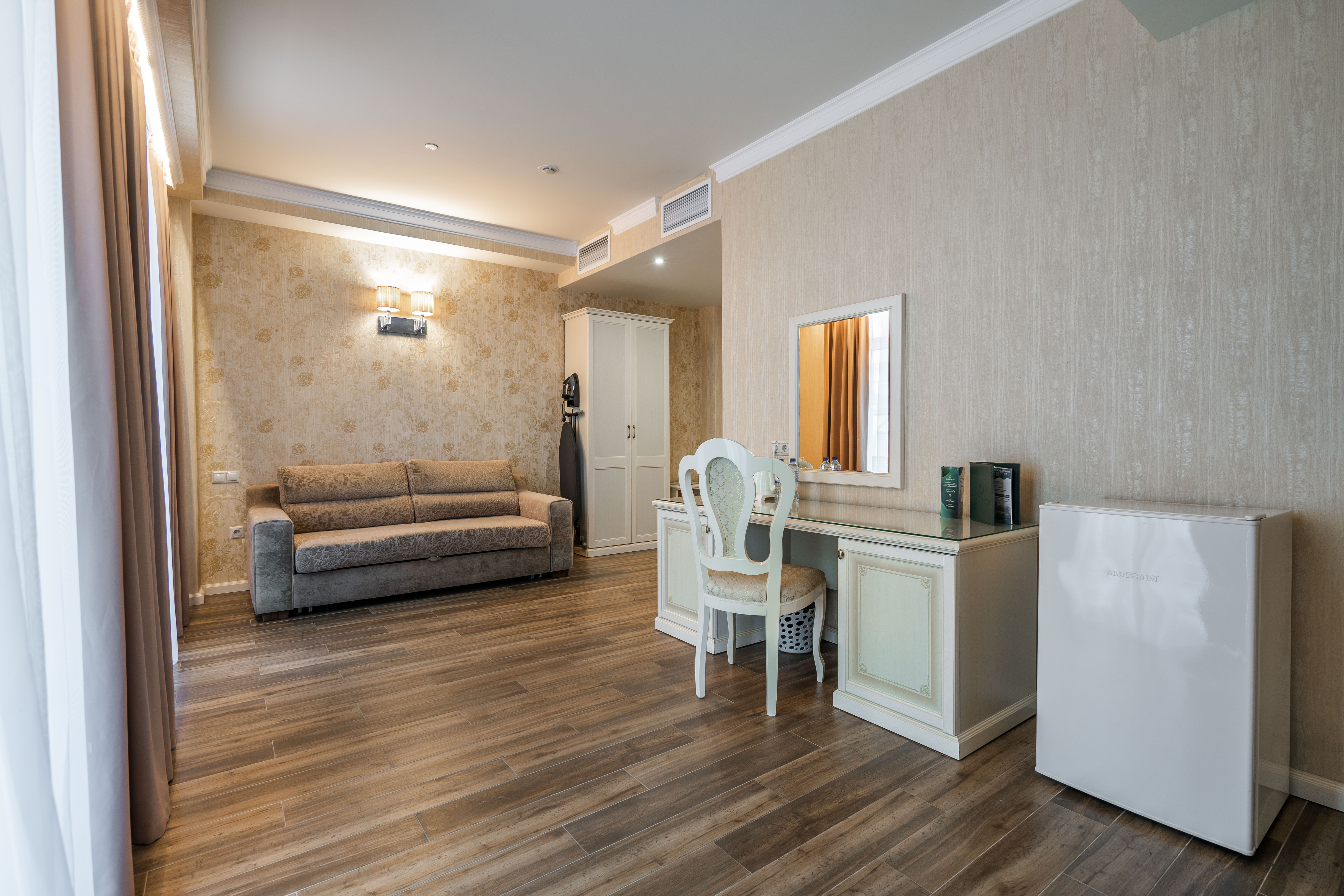 Семейный номер с балконом